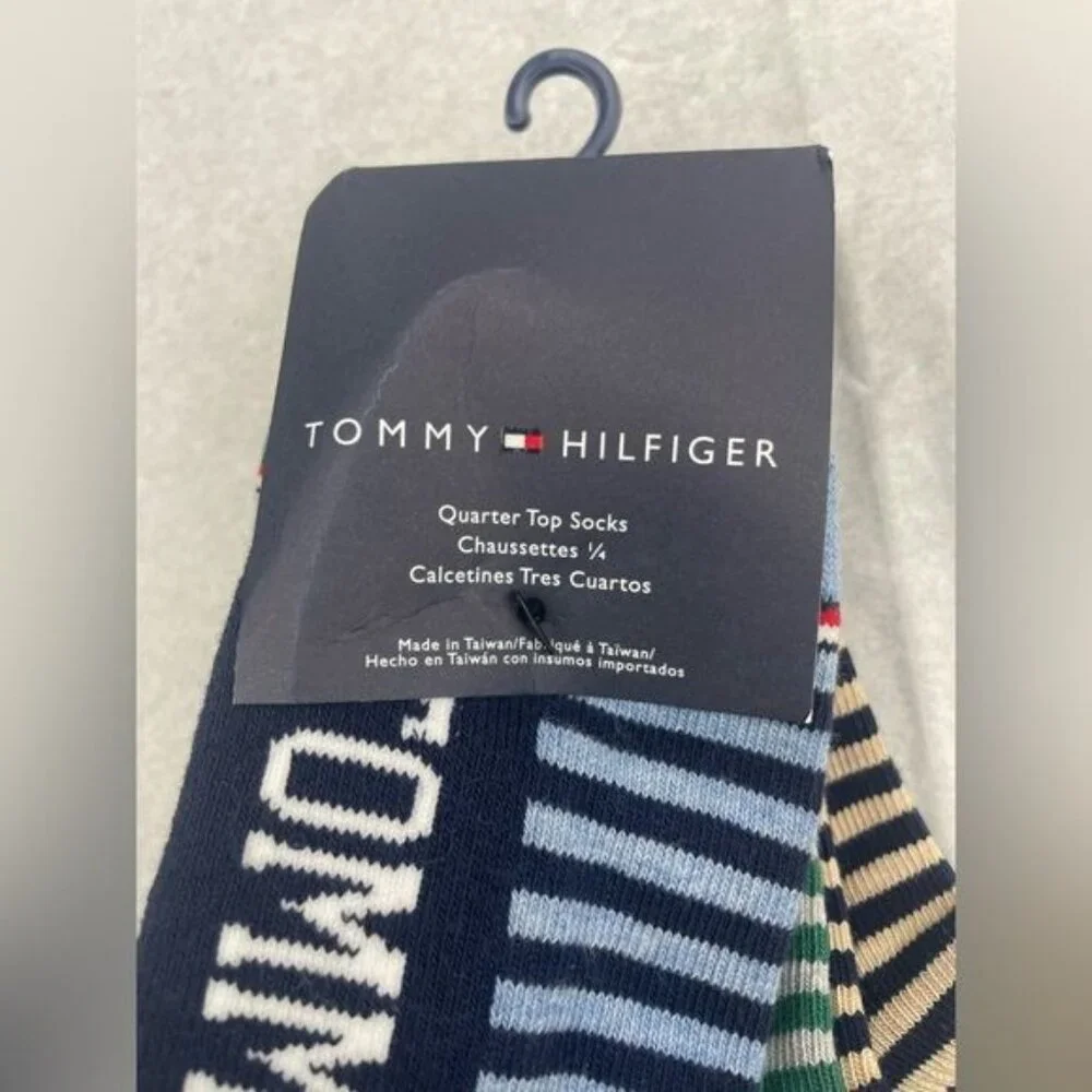 KIDS~TOMMY HILFIGER ~QUATER TOP SOCKS 3- PACK.